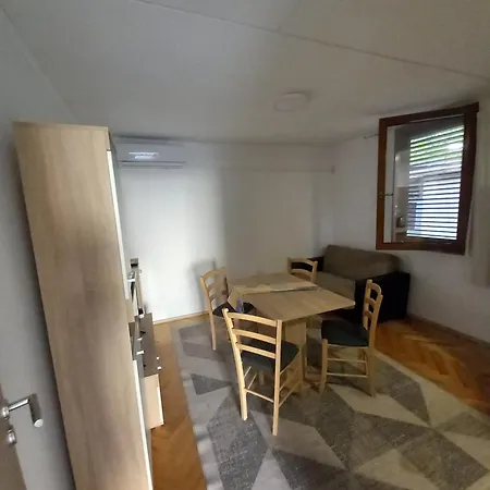 Zagrebacka 55 * Novi Vinodolski