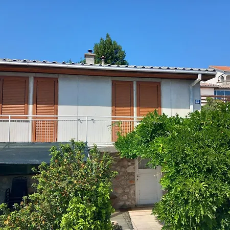 Zagrebacka 55 * Novi Vinodolski